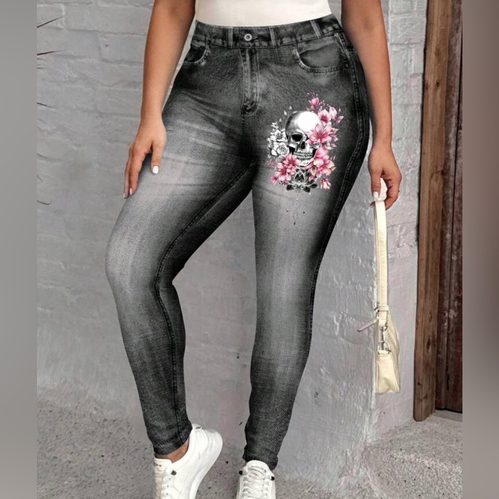 Women's Black Gothic Floral Jeans